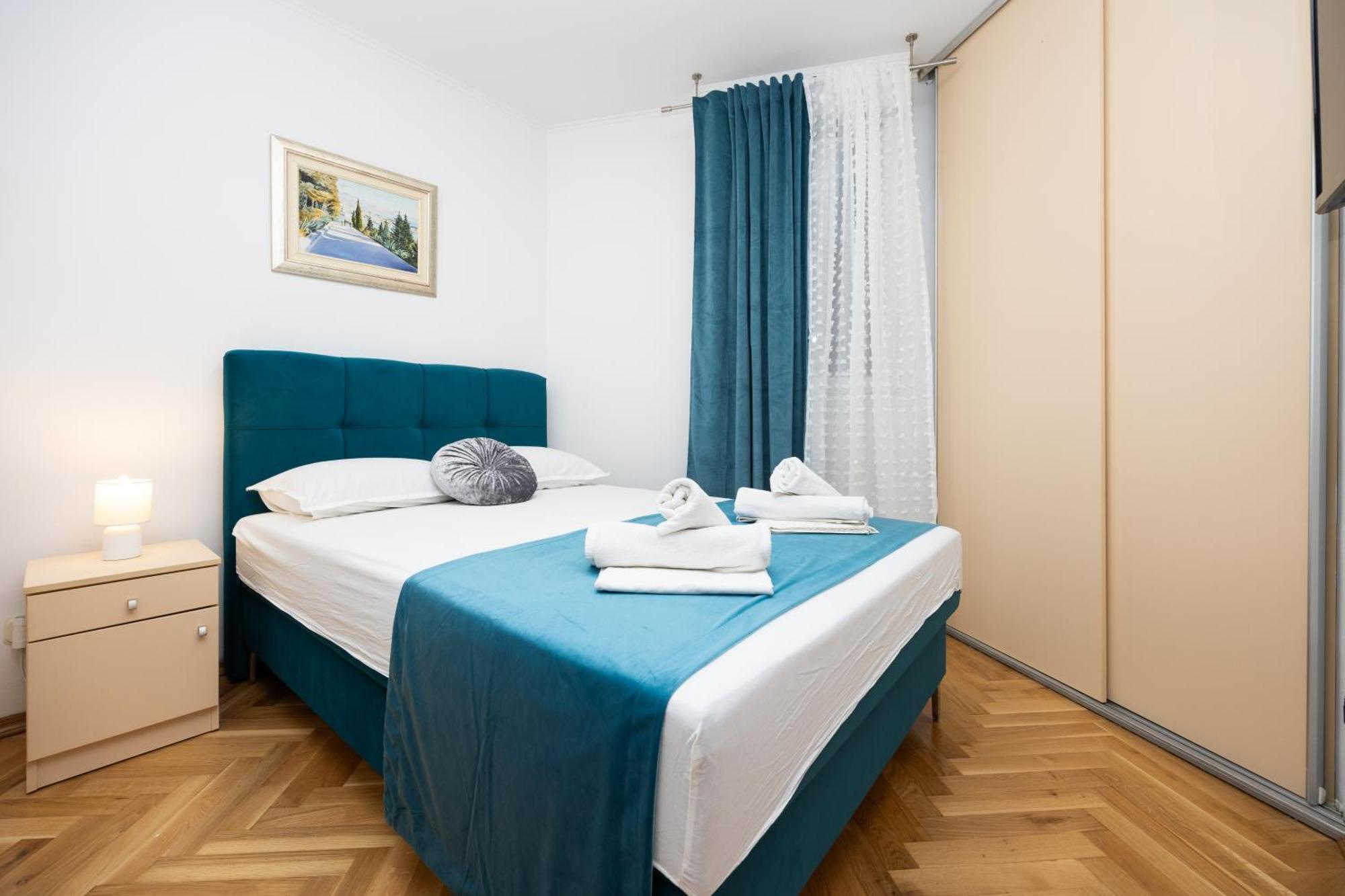 Apartment Paolo By The Beach Znjan Split Exterior photo